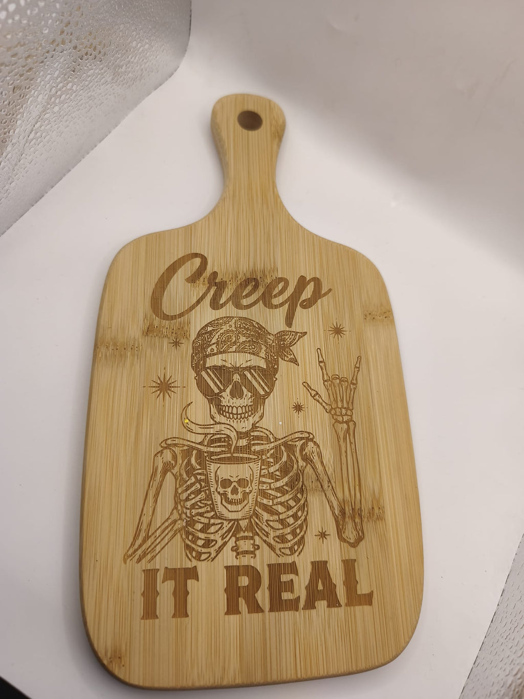 Planche à Découper en Bois Personnalisée – Gravure Laser Artisanale